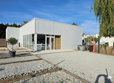 Opportunit&eacute; d'Investissement Exceptionnelle : Murs Commerciaux sur Axe Majeur ! 468000 89100 Sens