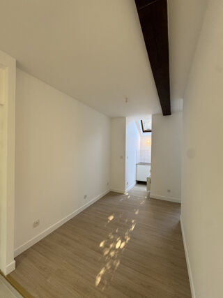  Appartement à louer 1 pièce 31 m²