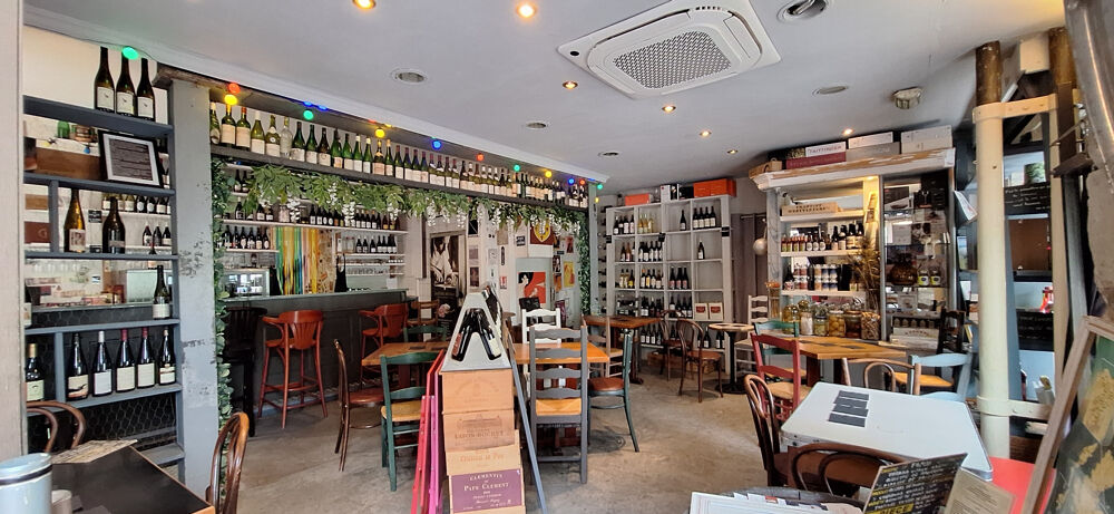  EN PLEIN COEUR DU CENTRE VILLE DE SENS,EMPLACEMENT DE 1ER CHOIX,BAR A VIN ,RESTAURATION SUR PLACE ET A EMPORTE Sens