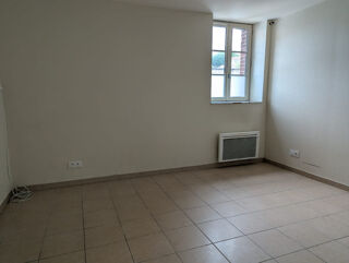  Appartement à louer 2 pièces 47 m²