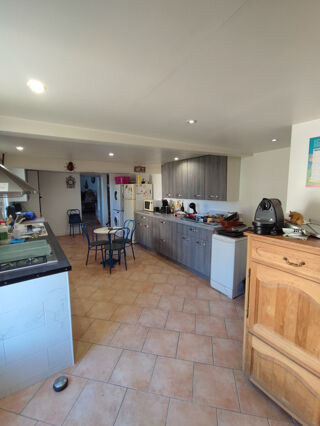  Maison  vendre 4 pices 190 m