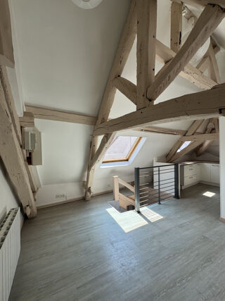  Appartement à louer 2 pièces 27 m²