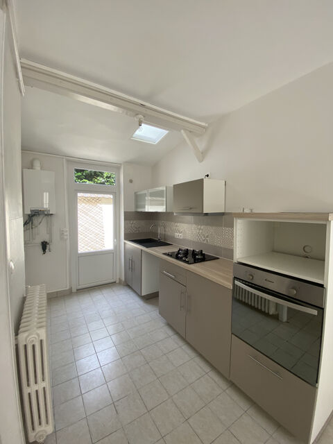  Maison  louer 3 pices 82 m