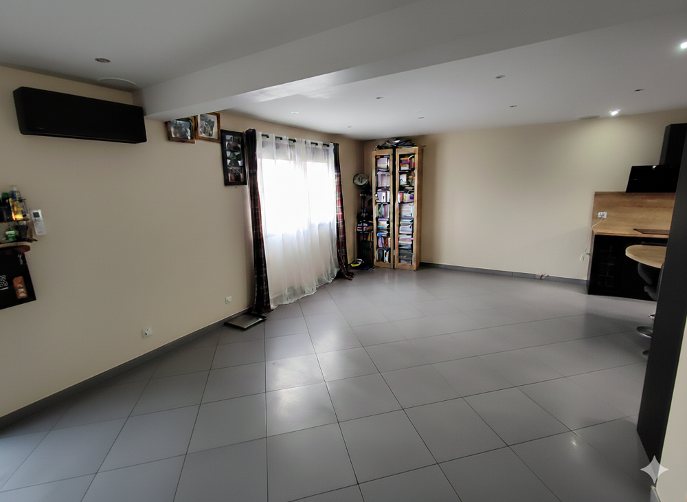 MAISON CONTEMPORAINE, SECTEUR RECHERCHE, 5 CHAMBRES, 484M2 TERRAIN CLOS