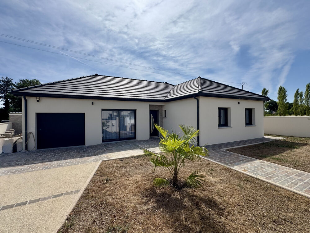 PLAIN PIED, 3 CHAMBRES, DISTRICT, AMILLY, GARAGES