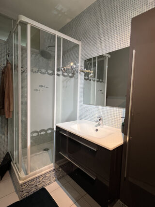  Appartement  vendre 4 pices 75 m