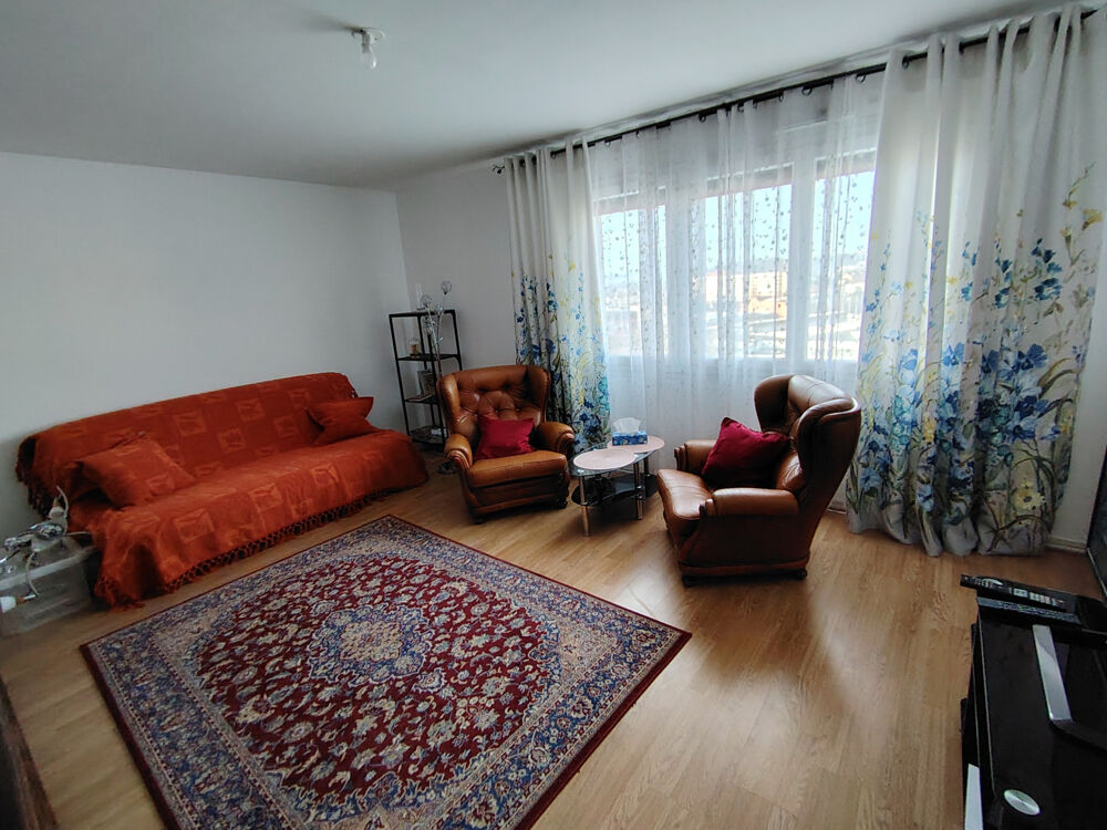 APPARTEMENT 3 PIECES AVEC CAVE
