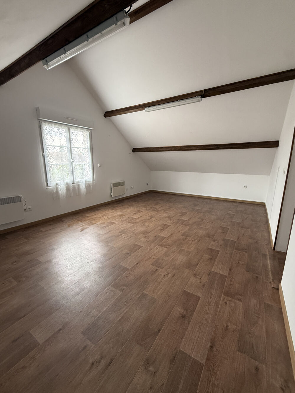 Grande maison en vente à Dordives