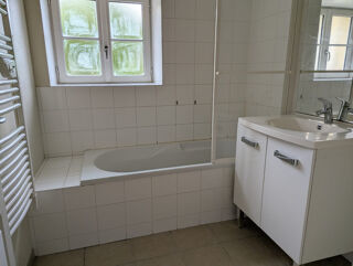  Appartement à louer 2 pièces 47 m²