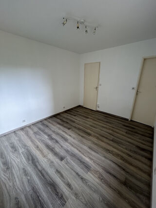  Appartement à louer 1 pièce 17 m²