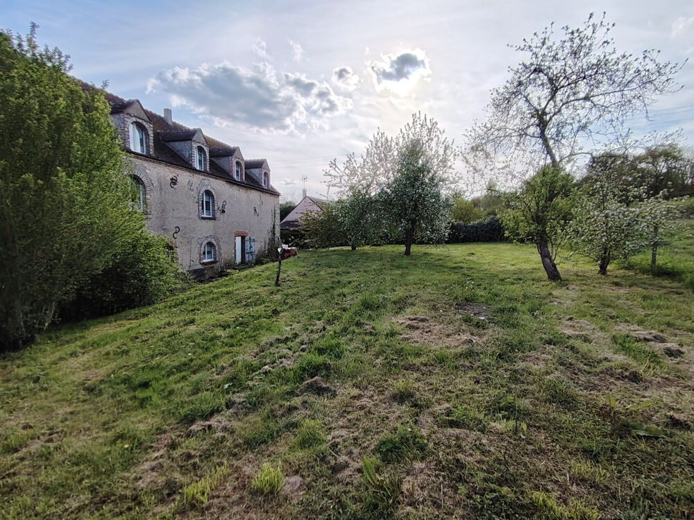 Vente Maison LONGERE 5 MIN DE SENS, 4 CHAMBRES, 1120M2 TERRAIN, GRANGE ET CAVE Sens