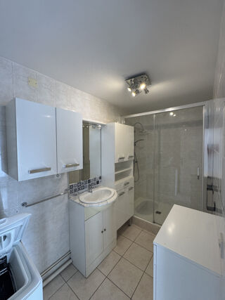  Appartement à louer 1 pièce 35 m²