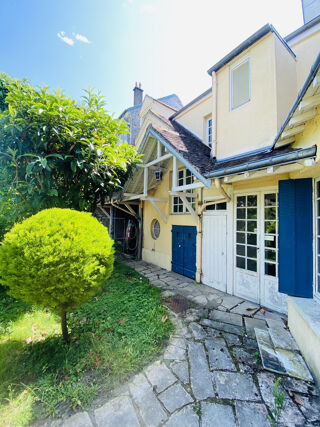  Maison � vendre 10 pi�ces 285 m�