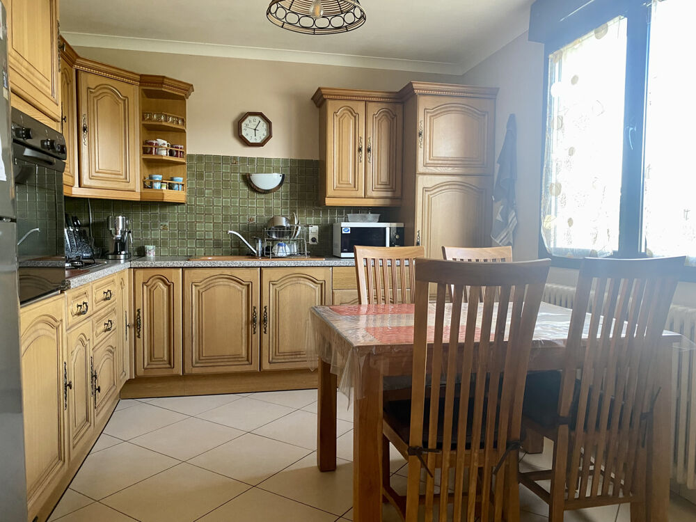 CAMPAGNE, SANS TRAVAUX, 5 MN DES COMMERCES, 3/4 CHAMBRES, CALME, 89/140 M2 HABITABLE