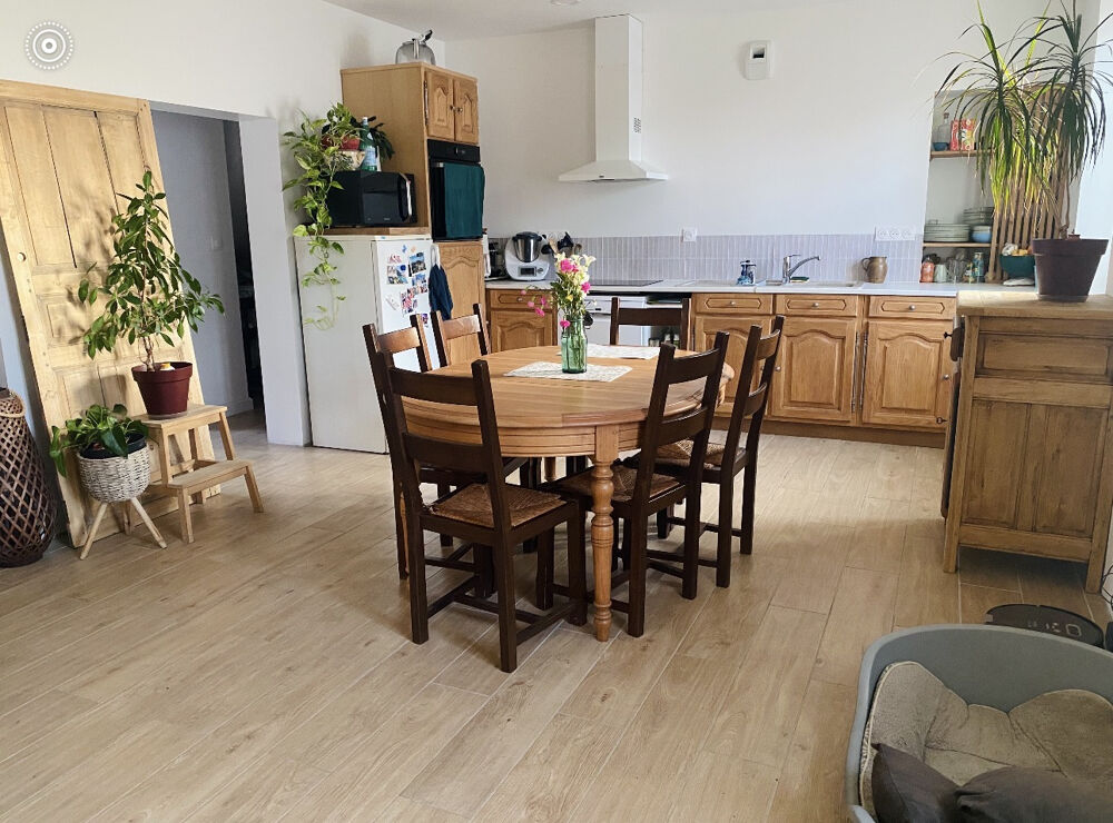 CHEVILLON SUR HUILLARD, COMMERCES, ECOLES, DEPENDANCES, SANS TRAVAUX, 10MN MONTARGIS
