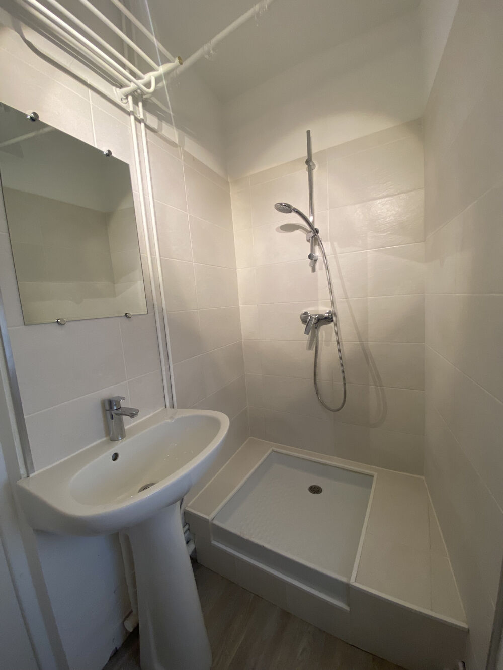 Location Appartement Sens - Studio rénové 22,15m2 Sens