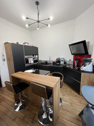  Maison � vendre 9 pi�ces 220 m�