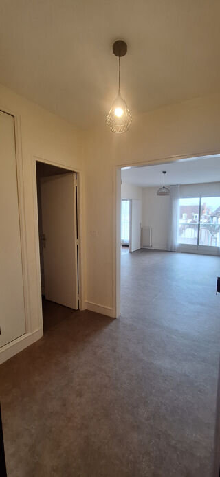  Appartement à vendre 2 pièces 61 m²