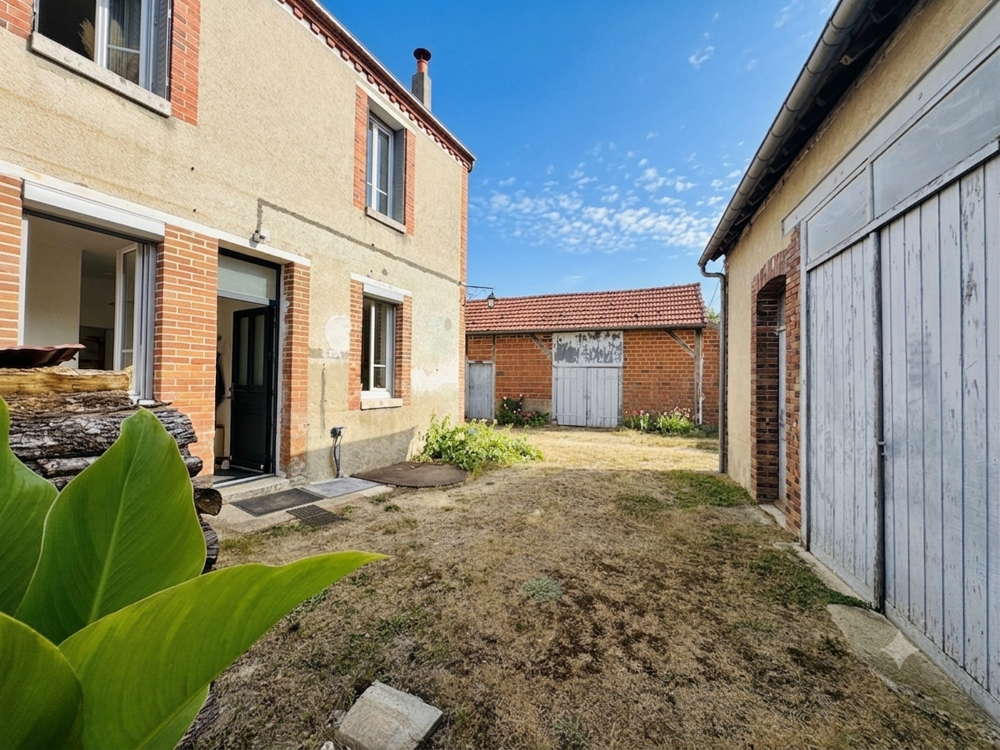 Maison 4 pièces 81 m² · à Chevillon sur Huillard · 81 m² · 155 000 €