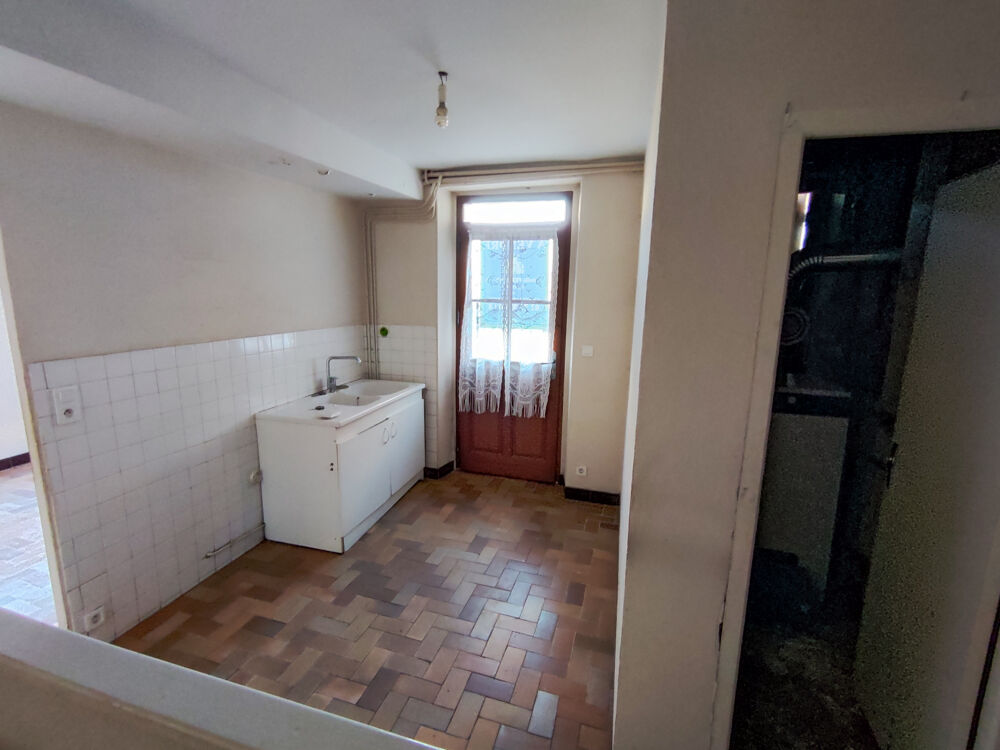 Maison de village 95 m2 gros potentiel
