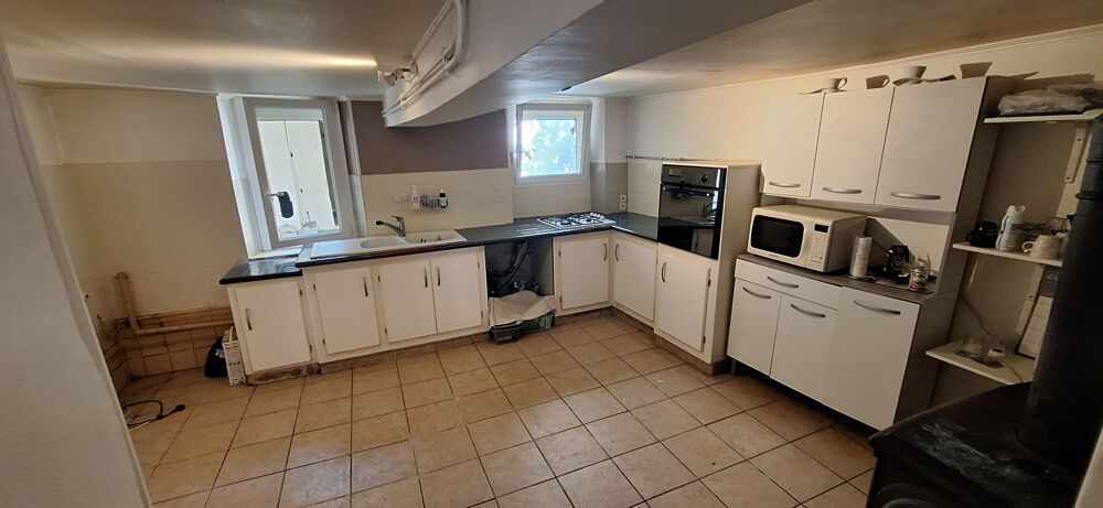 MAISON 90M2 ENVIRON,AU PIED DES COMMERCES,3 CHAMBRES,BUREAU,GARAGE,ATELIER,GRANGE,CAVE,TERRAIN 190M2