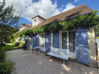  Maison  vendre 6 pices 220 m