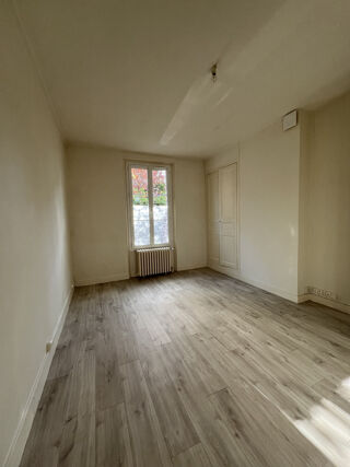  Immeuble � vendre 98 m�