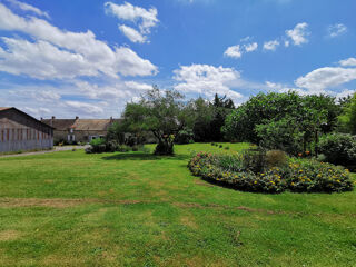  Proprit/chteau  vendre 6 pices 179 m