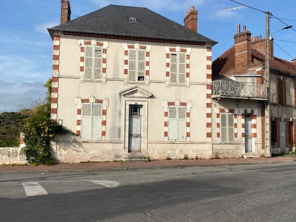 Vente Maison MAISON DE 202M2 A RENOVER, PROCHE DES ECOLES, CENTRE VILLE Lorris