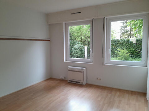 LOCAL/BUREAU AVENUE DE PARIS 2167 71100 Chalon sur saone