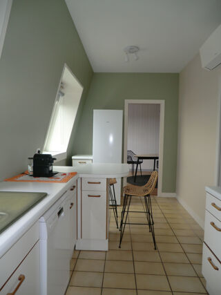  Appartement  louer 7 pices 214 m Chalon sur saone