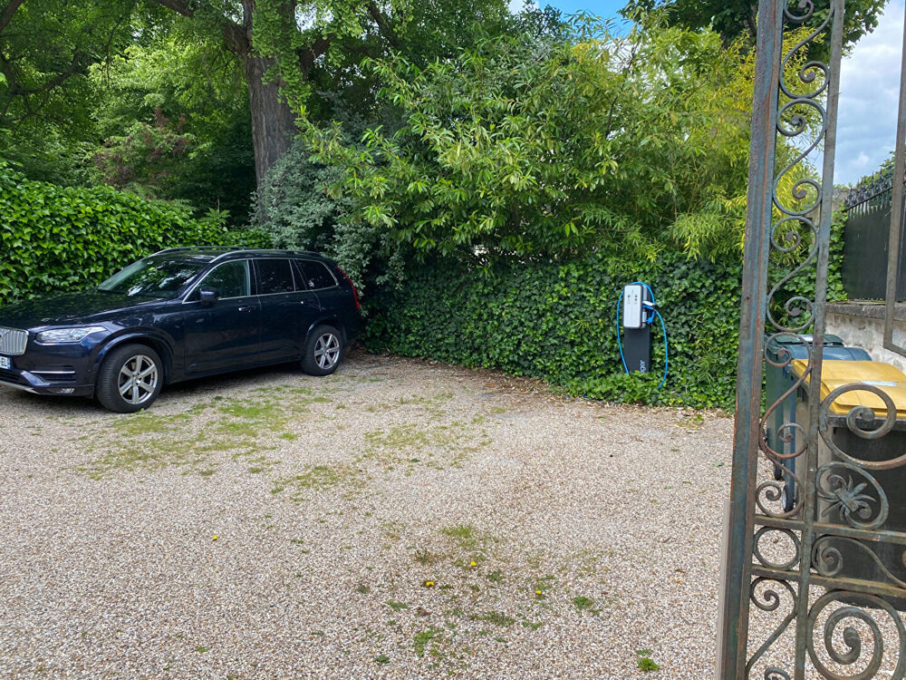 Location Parking/Garage Parking / box Saint Germain En Laye St germain en laye