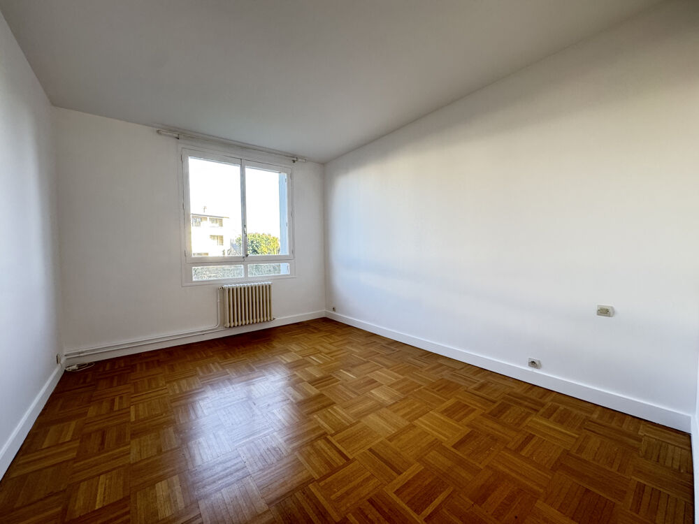 � vendre  Appartement Saint-Germain-en-Laye (78100)