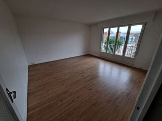  Appartement à louer 1 pièce 34 m²