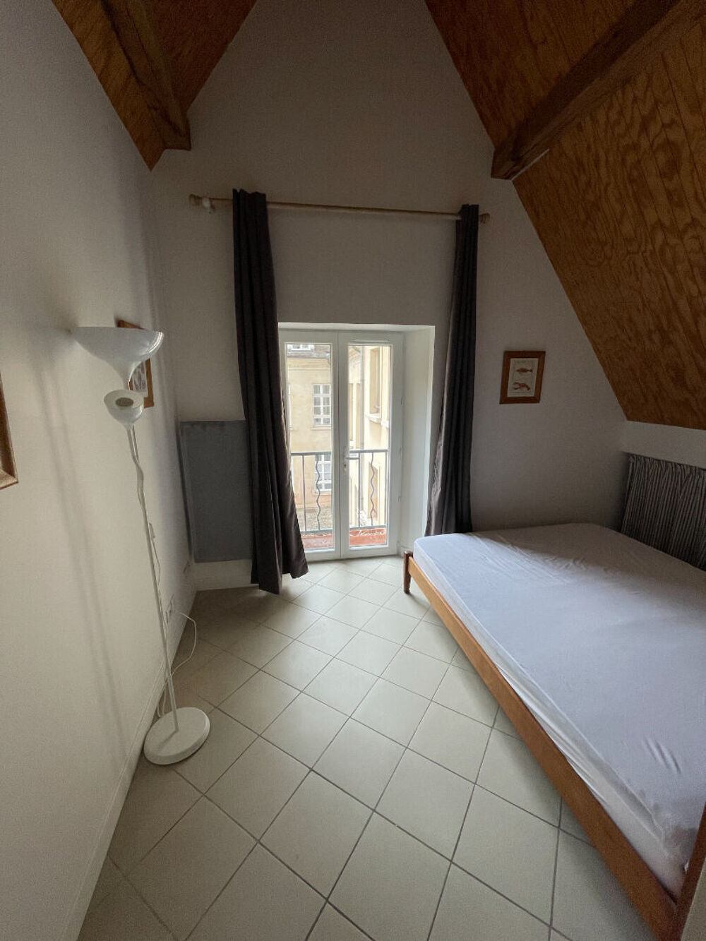 Location Appartement Appartement meublé rue de Paris, hypercentre de Saint Germain En Laye 4 pièce(s) 59.40 m2 St germain en laye