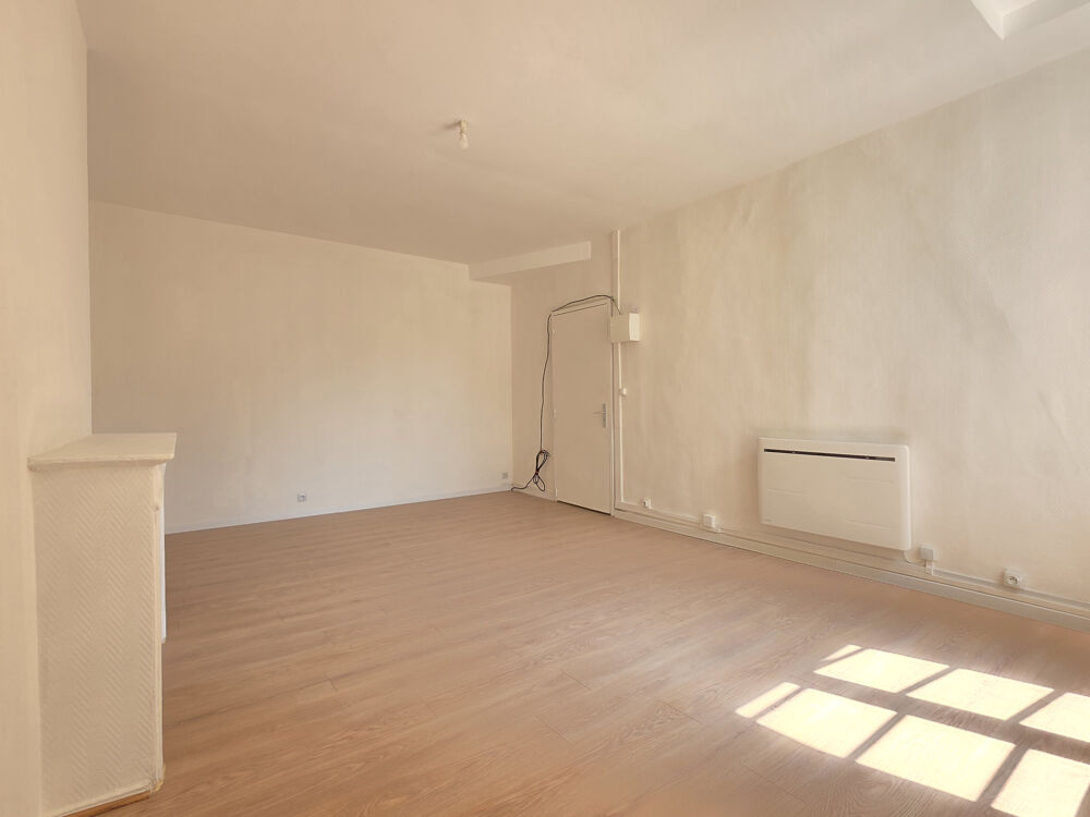 Studio en parfait état - centre ville Saint Germain en Laye