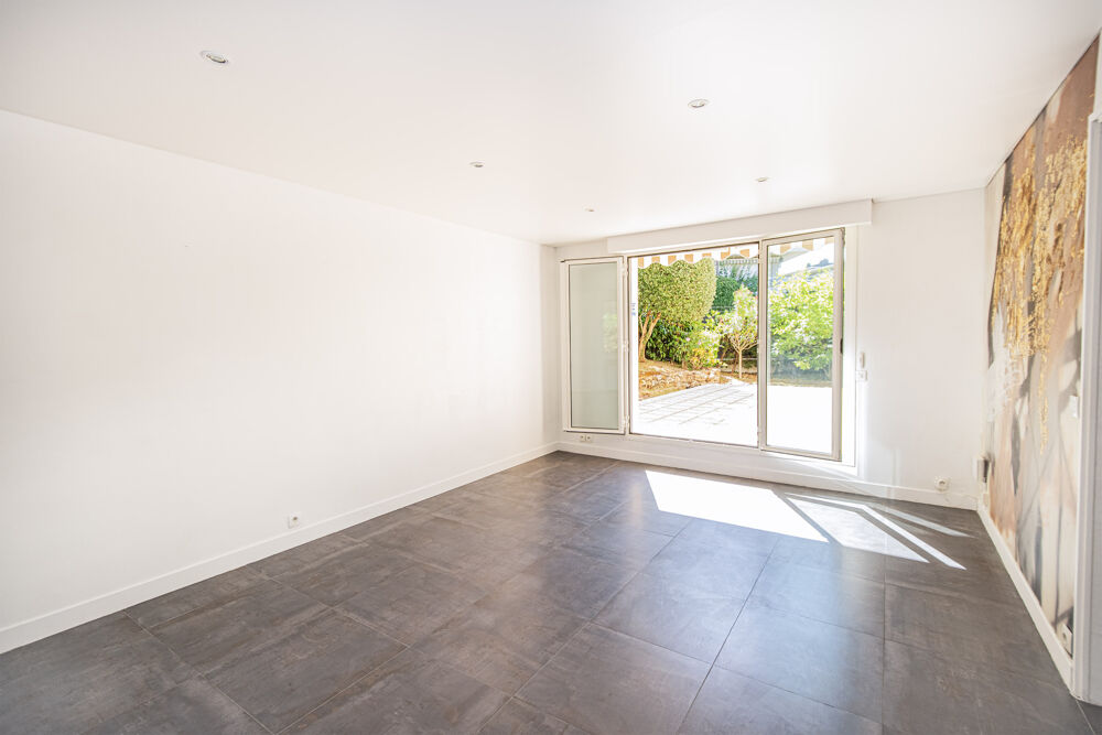 Vente Appartement Appartement 3 pièces 79m2 terrasse/jardin 170m2 St germain en laye