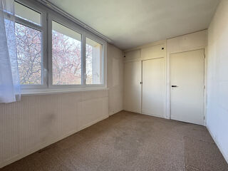  Appartement � vendre 5 pi�ces 84 m�