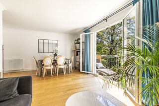 Vente Appartement Appartement - 98 m2 - 4 pièces - 3 chambres - Balcon St germain en laye