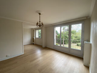  Appartement à louer 3 pièces 62 m²