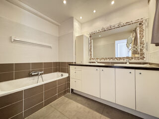  Appartement � vendre 5 pi�ces 110 m�