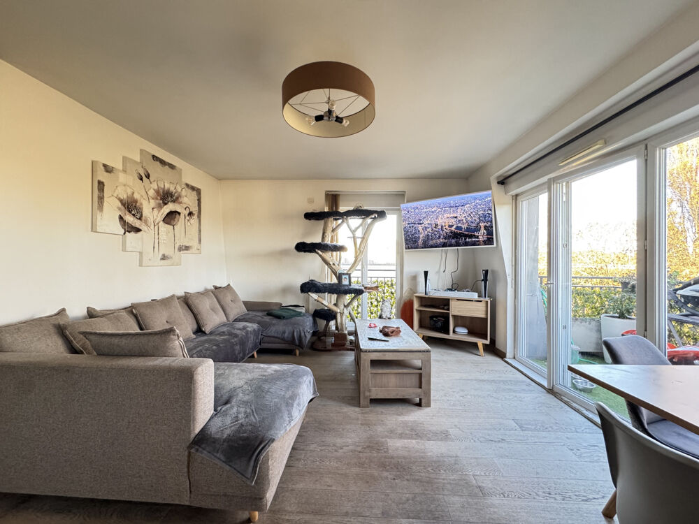 Vente Appartement appartement 90 m2 4 pièces 3 chambres Le port marly