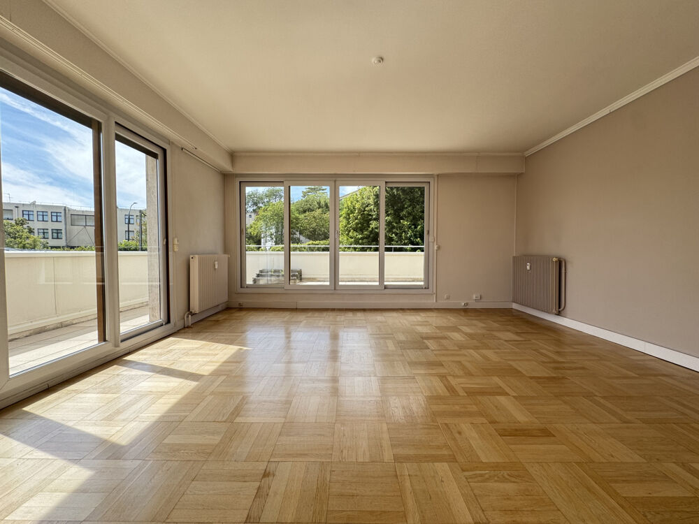 Vente Appartement Appartement avec terrasse - 2 pièces - 65,33 m2 - LE PECQ - Place royale Le pecq