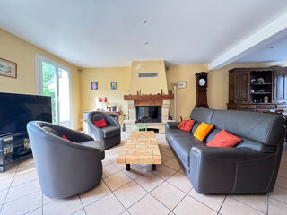 Maison à vendre 8 pièces 182 m²