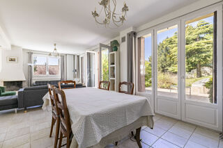  Maison à vendre 10 pièces 202 m²