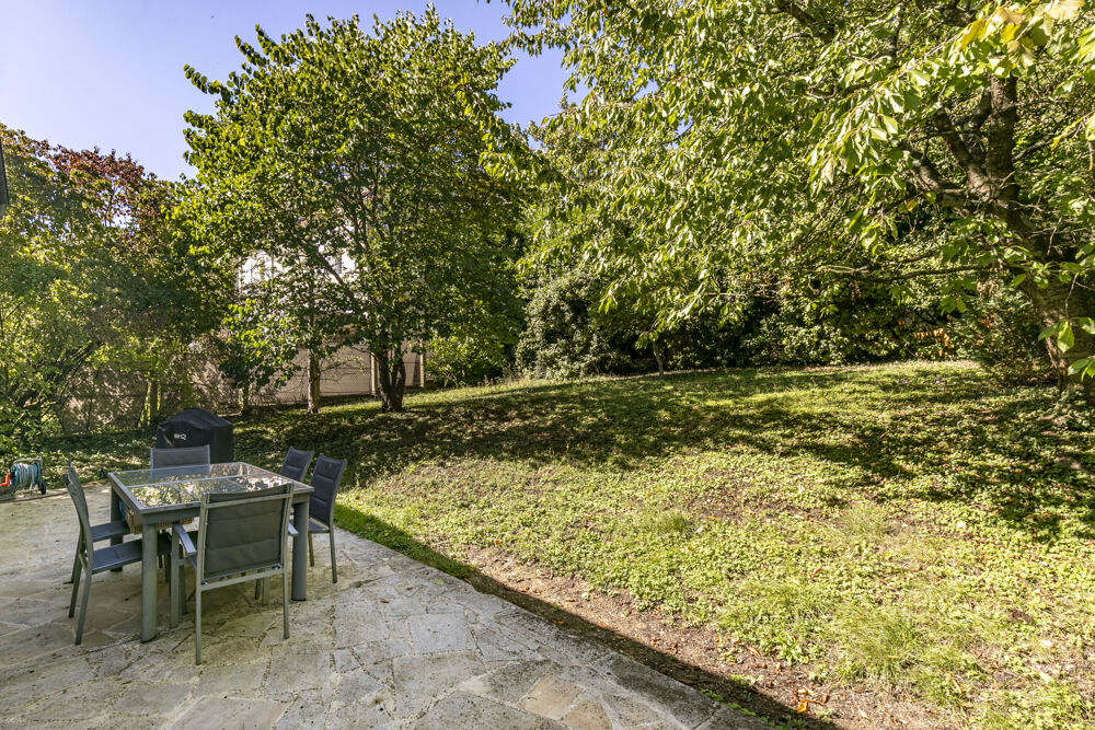 Maison Saint Germain En Laye 7 pièce(s) 146 m2