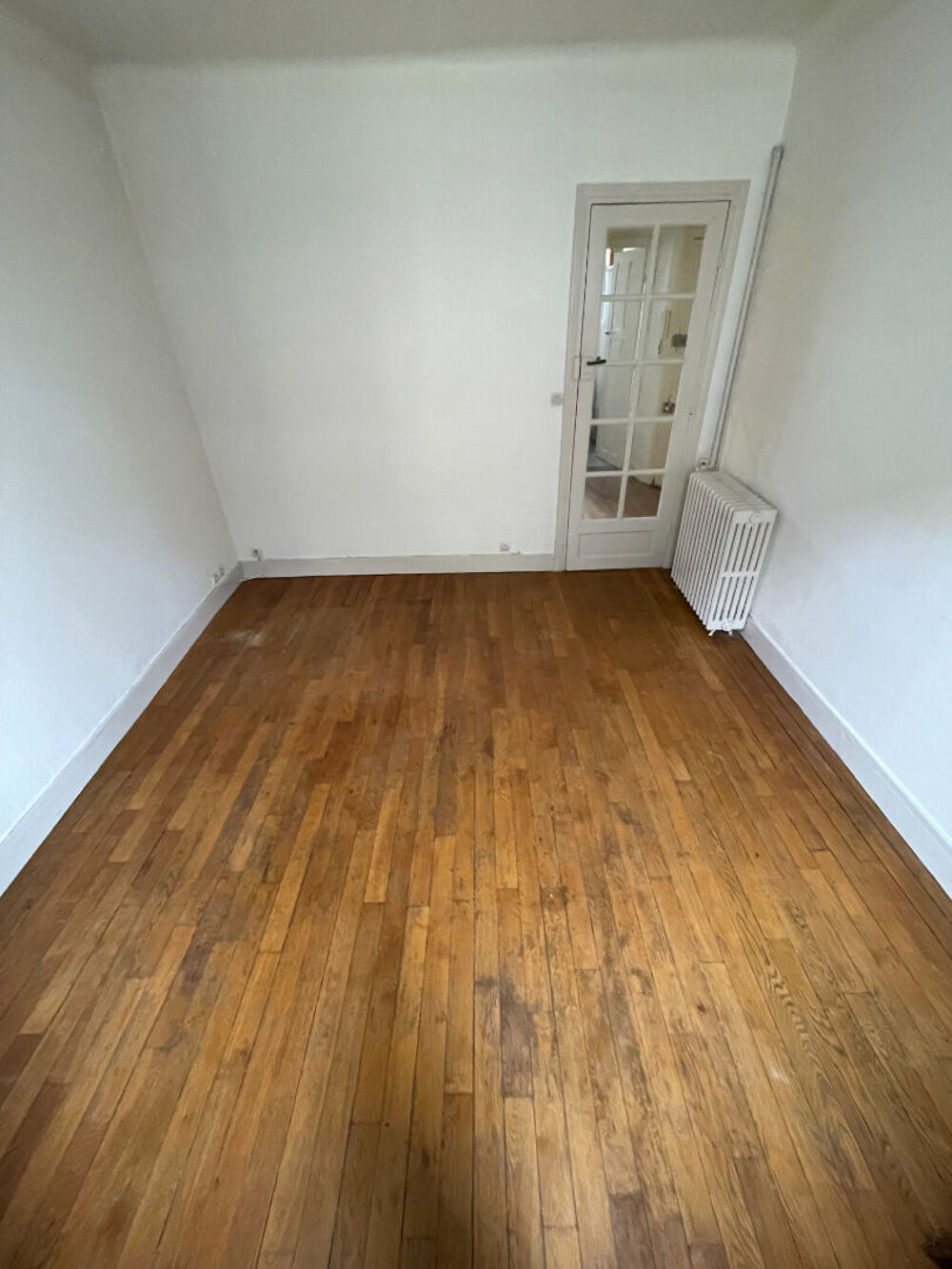 Location Appartement Appartement Saint-germain-en-laye 1 pièce(s) 28 m2 St germain en laye