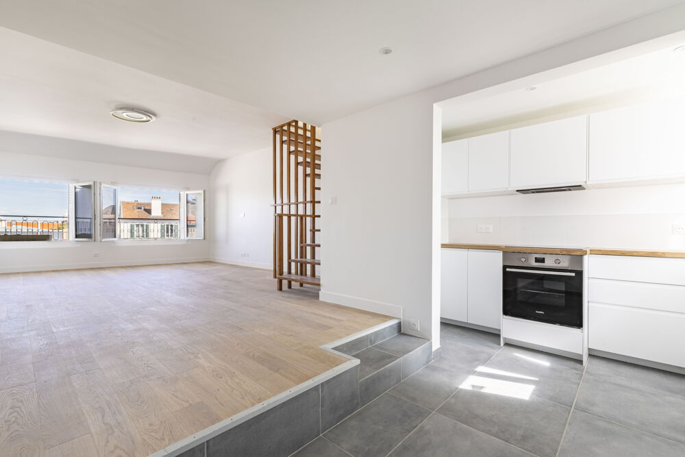 Vente Appartement DUPLEX 2 PIÈCES AVEC TERRASSE ET VÉRANDA   HYPER CENTRE DE SAINT-GERMAIN-EN-LAYE St germain en laye