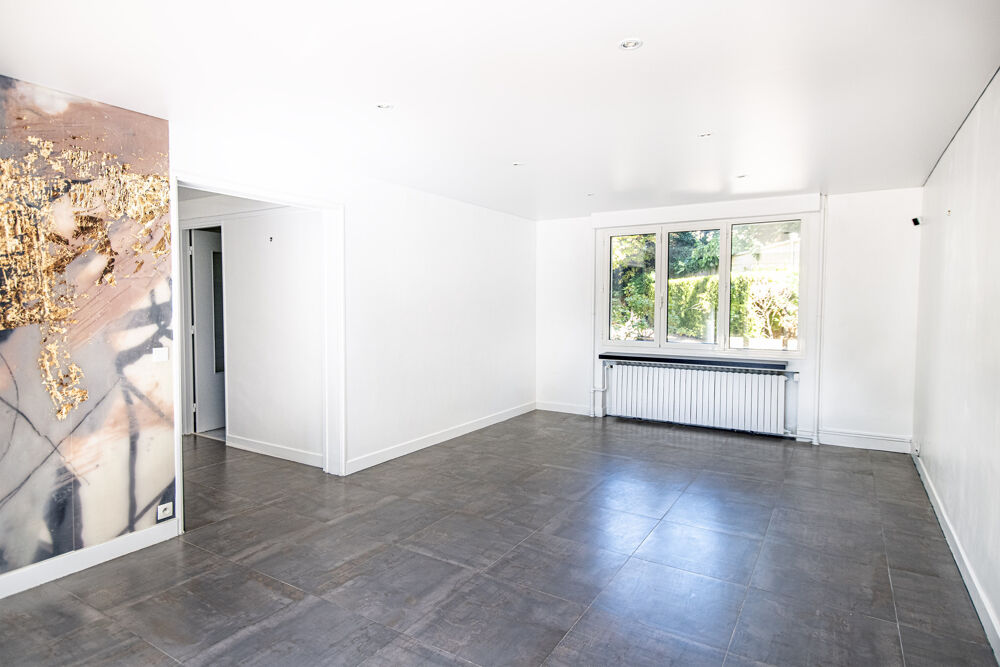 Vente Appartement Appartement 3 pièces 79m2 terrasse/jardin 170m2 St germain en laye