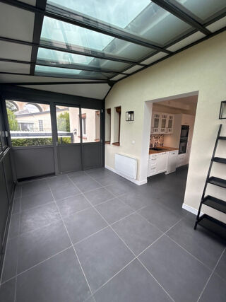  Maison à louer 6 pièces 110 m²
